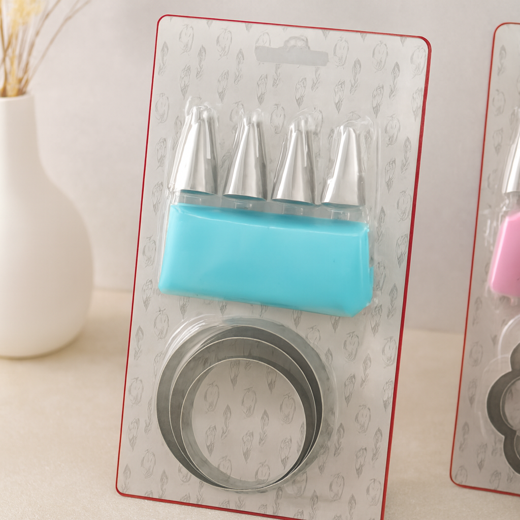 Pasta Süsleme Seti 8 Parça (Krema Torbası, Metal Uçlar, Kurabiye Kalıpları)